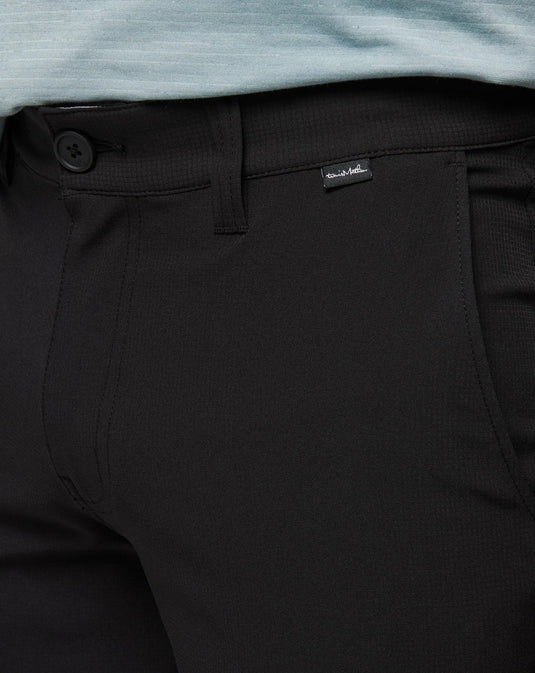 Travis Mathew Wanderlust Short - Black